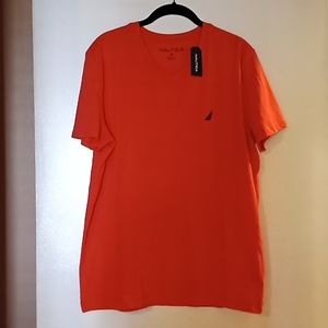 NAUTICA Medium T-SHIRT 100% Cotton. Dark Coral. New With Tags.